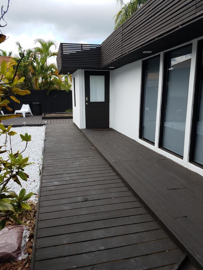 Modern Cabin 1 Miami Buitenkant foto